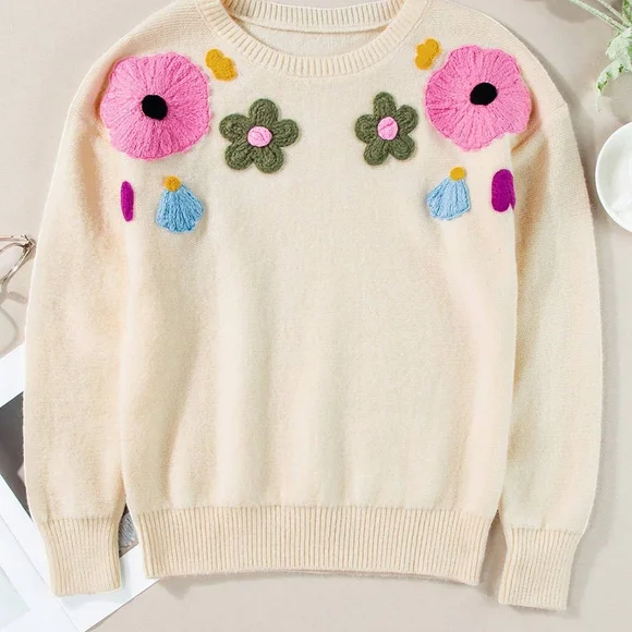 Chic Floral Embroidered Cream Sweater - Picture 1 of 2